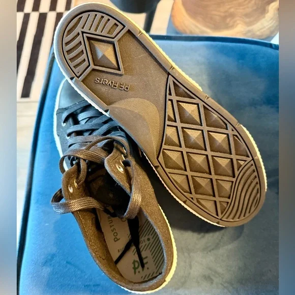 P.f. Flyers BRAND NEW size 7.5 M EUR 40 - Picture 3 of 4